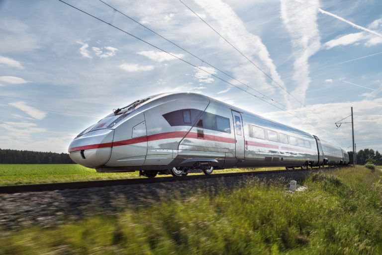 Extension de la flotte vedette : la Deutsche Bahn commande de nouvelles rames ICE 4